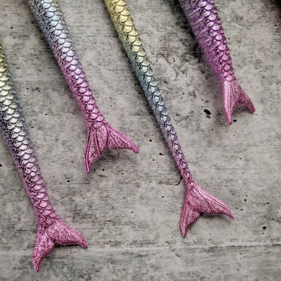 MERMAID pastel rainbow makeup brushes 6 piece set - Picture 5 of 7